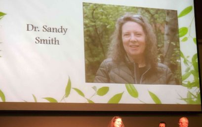 Professor Sandy Smith Awarded ISA’s Maple Leaf Award